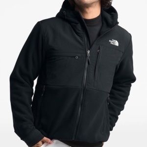 North Face Men Denali Jacket WITH HOOD, Medium